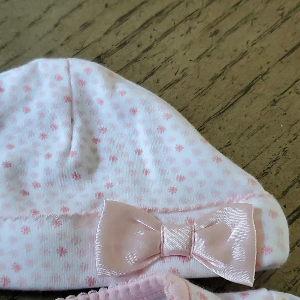3 month 3 piece set baby girl. By Carters. NWOT